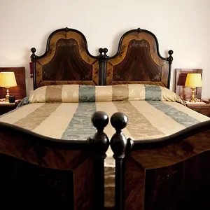Le Cavallini Sgarbi Di Rina Cavallini Bed & Breakfast